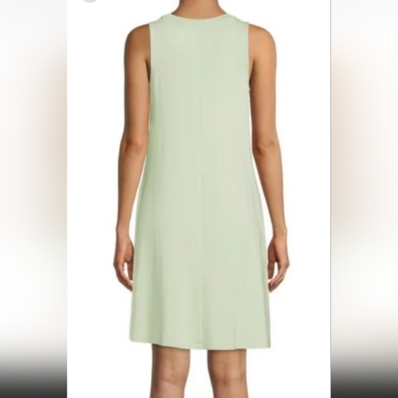 Time & True Sleeveless Green Dress - Picture 2 of 8